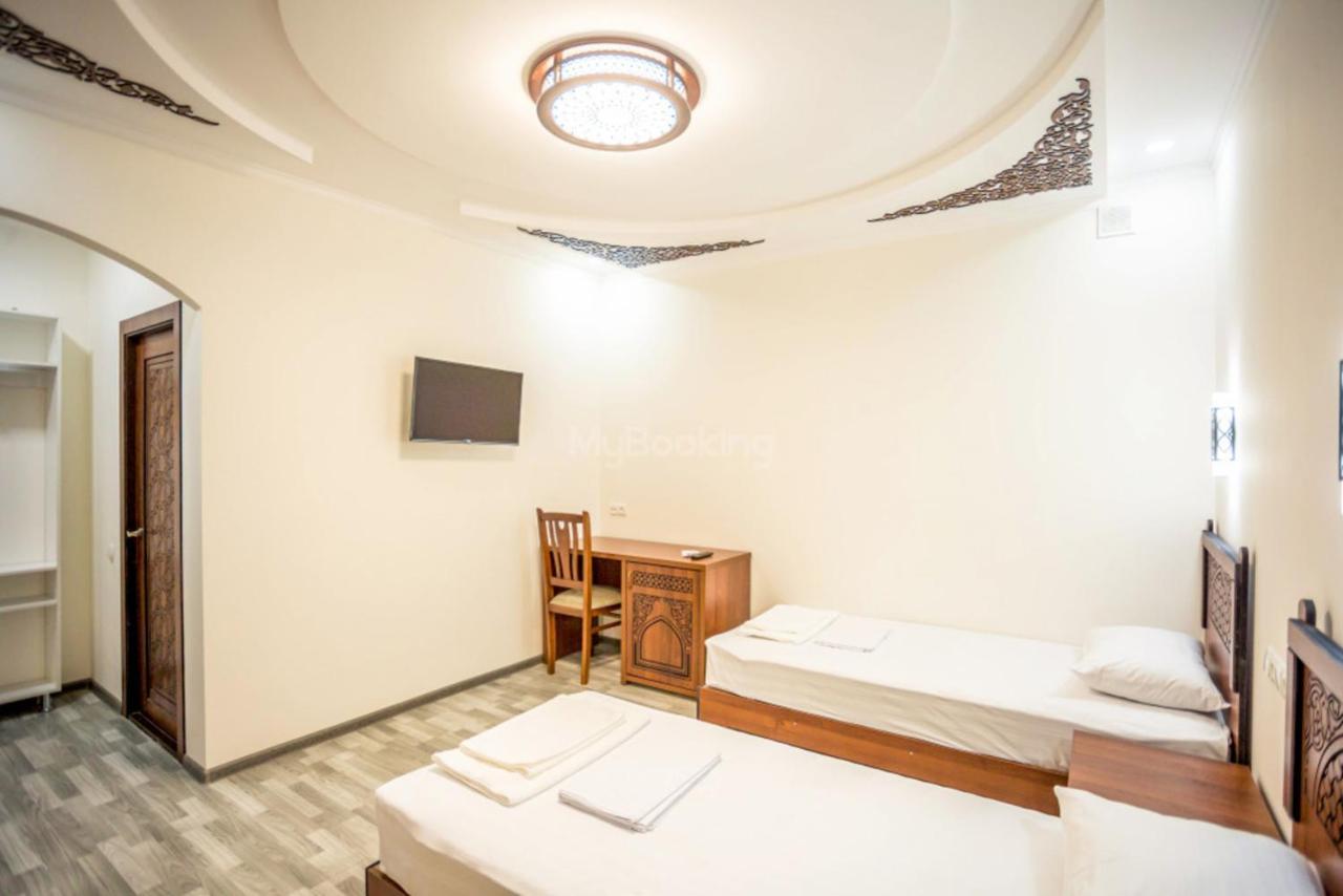 Ayub Boutique Hotel บูคารา ภายนอก รูปภาพ
