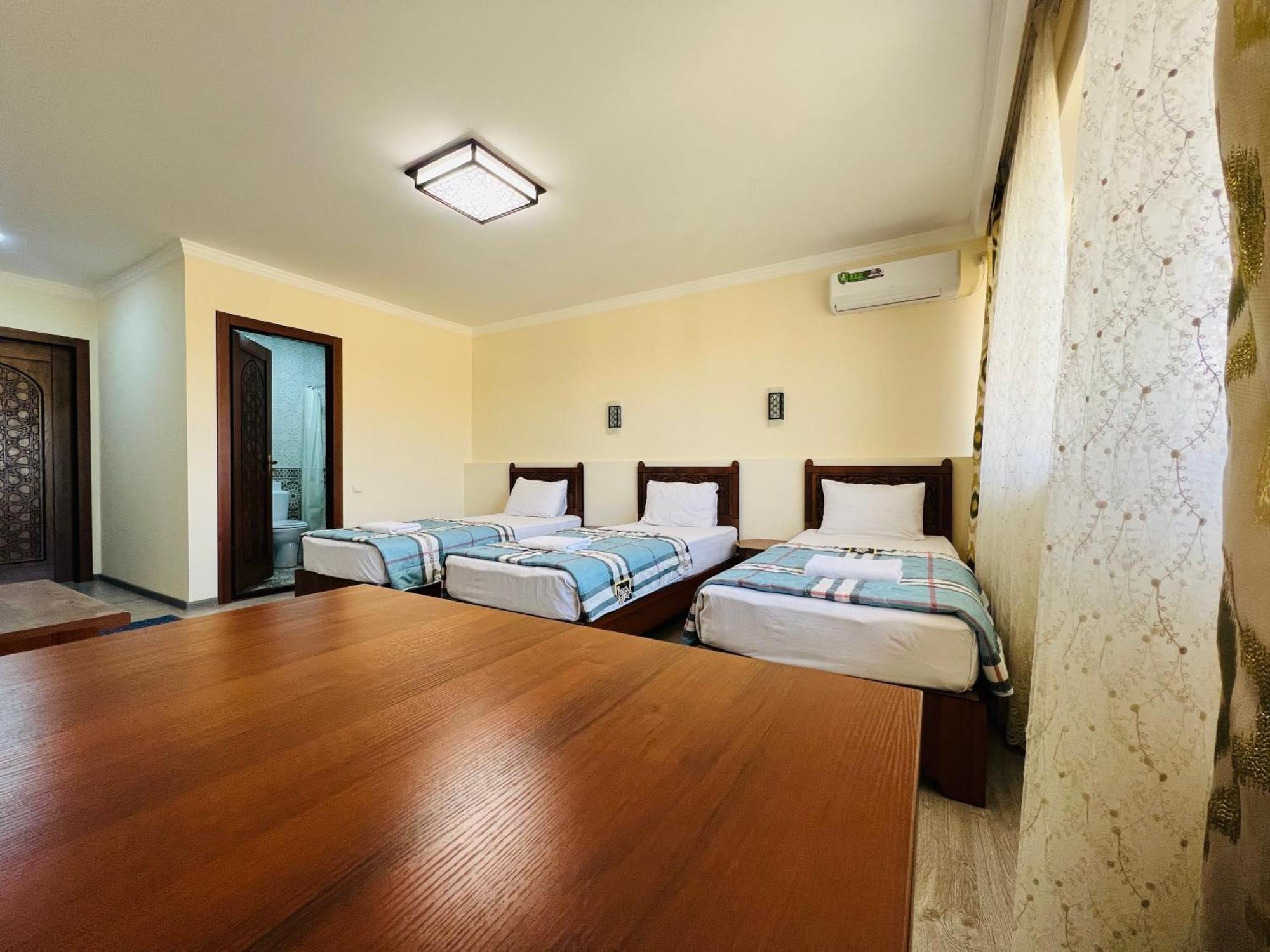 Ayub Boutique Hotel บูคารา ภายนอก รูปภาพ