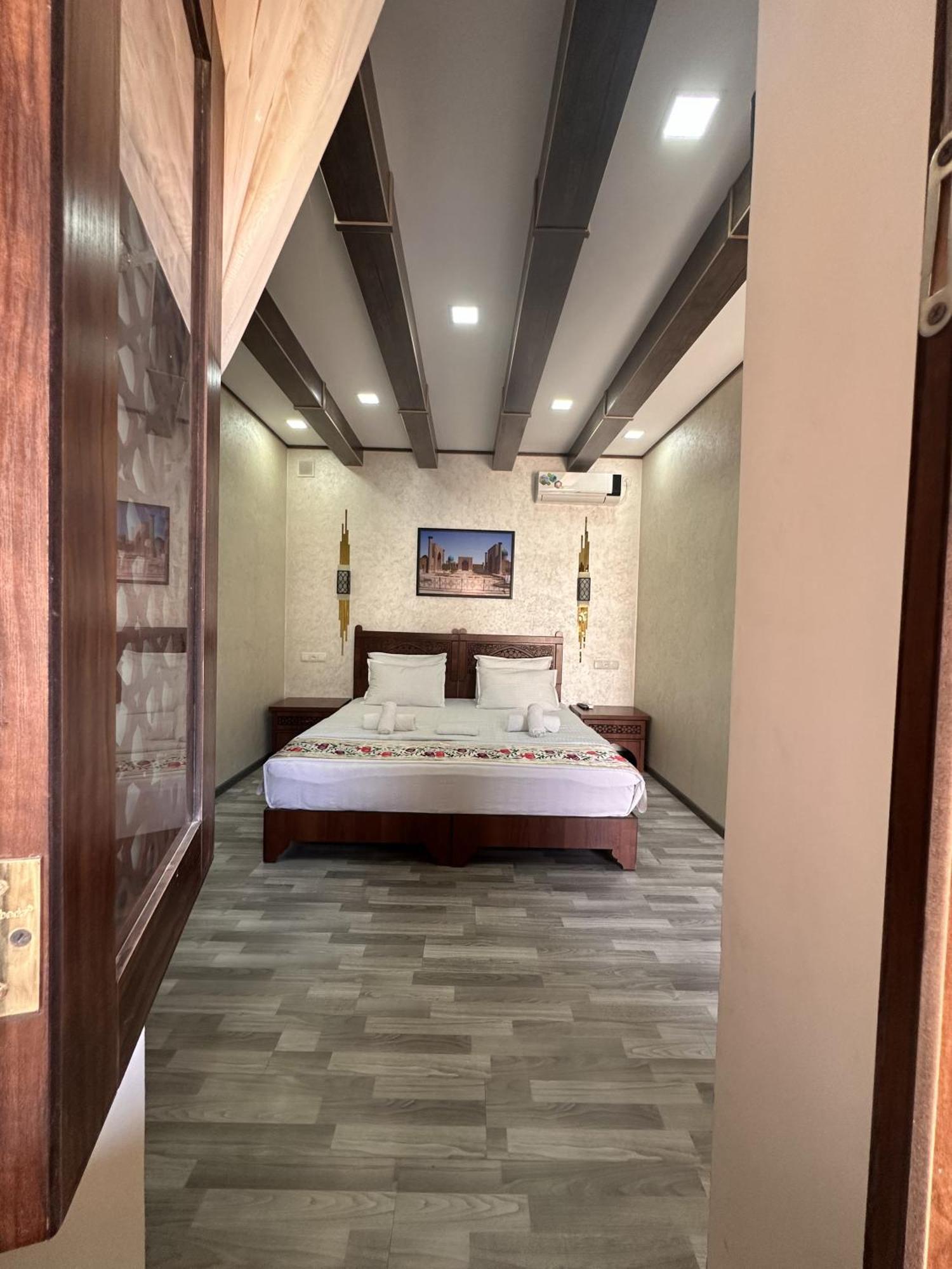 Ayub Boutique Hotel บูคารา ภายนอก รูปภาพ